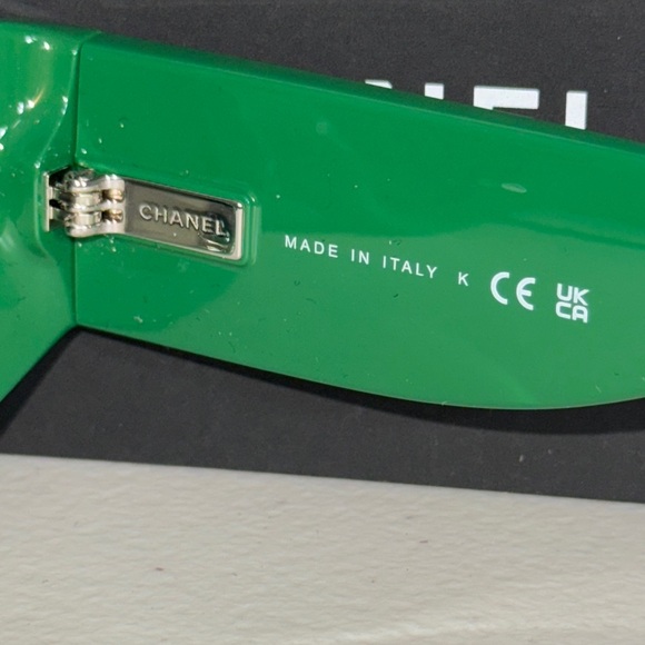 Chanel Green BLACK NEW AUTHENTIC RARE Sunglasses - Picture 6 of 7